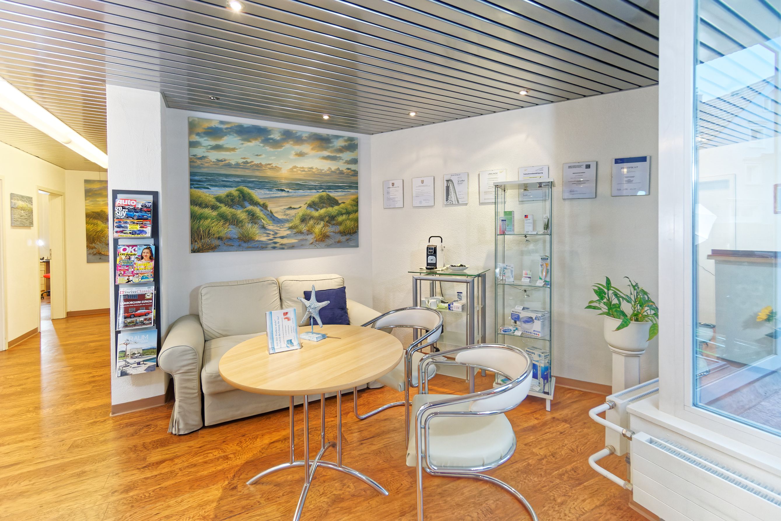 Bilder Zahnarztpraxis Lächeln und Beissen | Zahnarzt Herisau