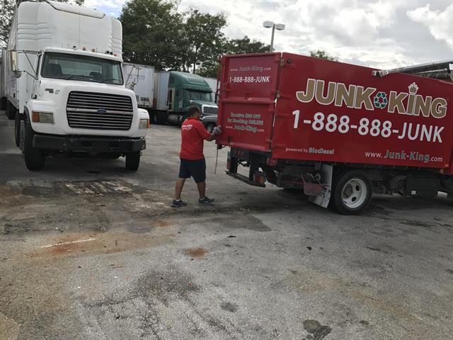 Junk King Northeast Ohio Broadview Heights (216)586-6672