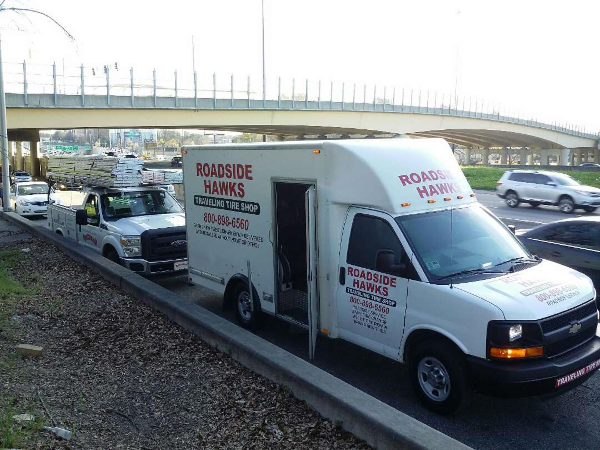 24 Hour Roadside Hawks Traveling Tire Shop Atlanta - Brand New Tires Delivered and Installed On The Side Of The Road. Mobile Tire Installation includes mounting and speed balancing onsite at your breakdown location - (404) 478-7887 for Roadside Assistance in Atlanta.