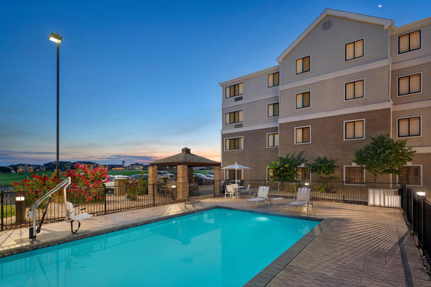 Images Staybridge Suites Oklahoma City-Quail Springs by IHG