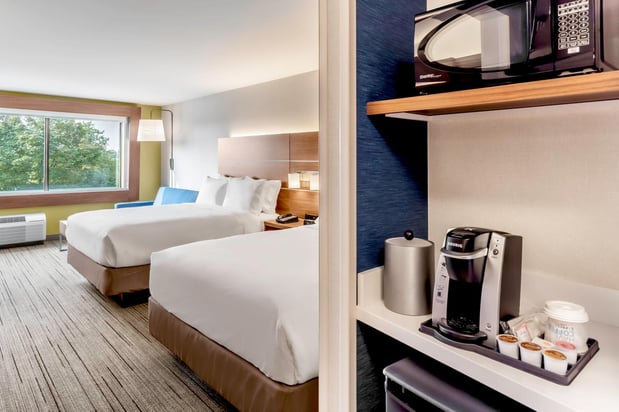 Images Holiday Inn Express & Suites Milwaukee – West Allis by IHG