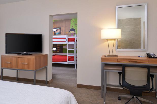 Images Holiday Inn Express & Suites Pocatello by IHG