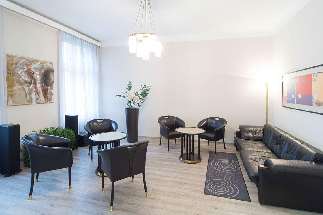 Dr. med. dent. Bertly St. Clair Osorno, M.Sc., Winckelmannstraße 2/9 in Wien