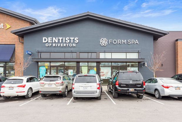 Images Dentists of Riverton