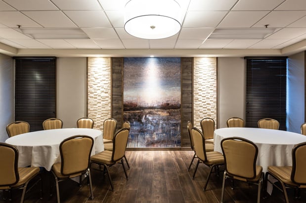 Images Holiday Inn Newark International Airport by IHG