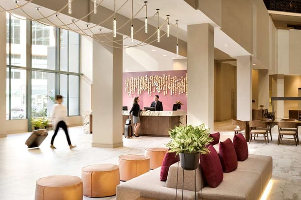 Images Embassy Suites by Hilton Phoenix Downtown North