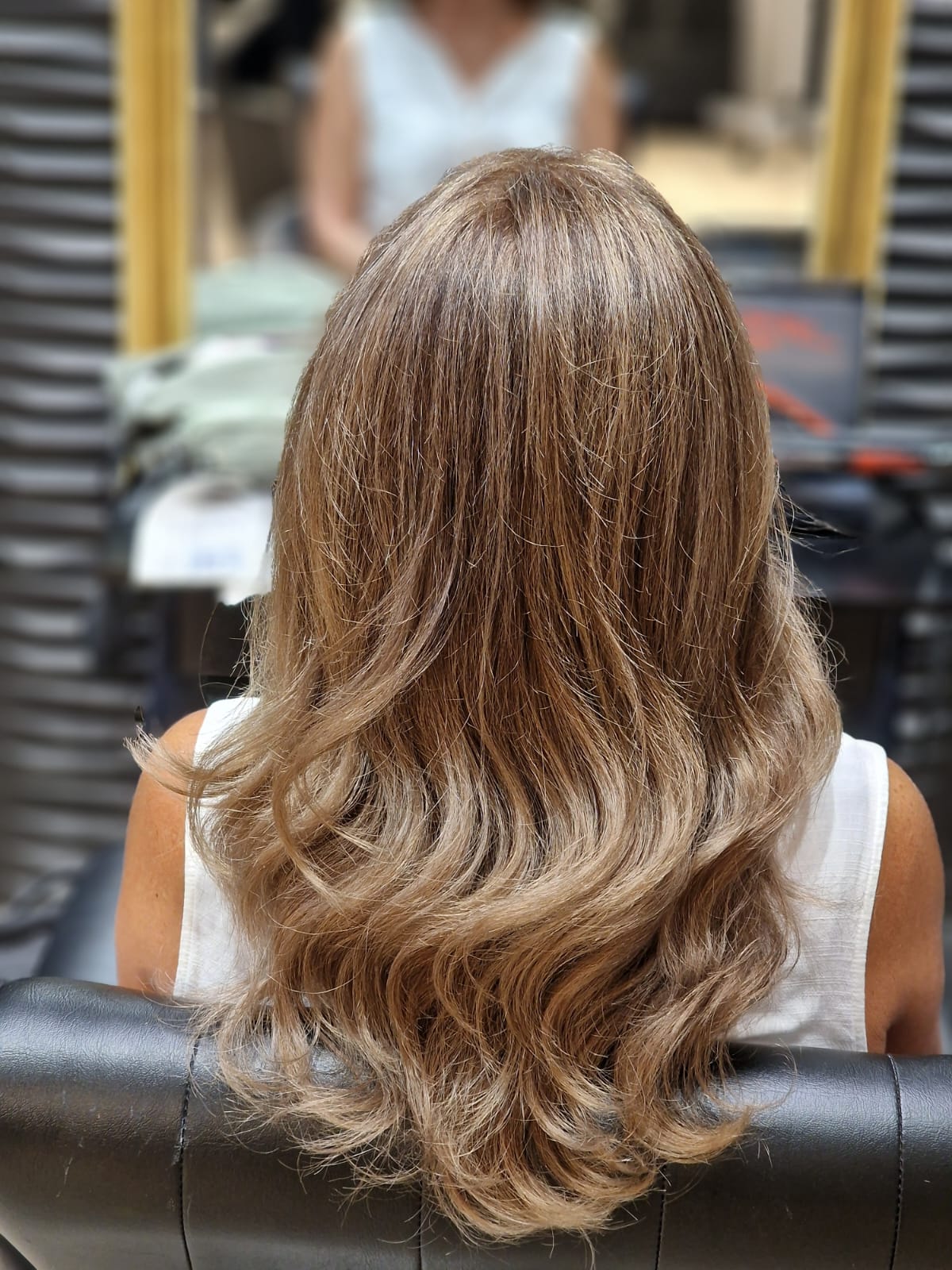 Bilder Blondie Coiffeur by Ana Gomes
