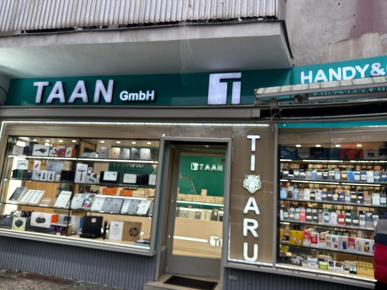 Bilder Taan Handy & Computer GmbH