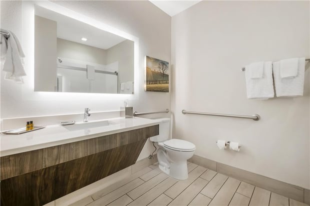 Images Best Western Plus Elizabethtown Inn & Suites