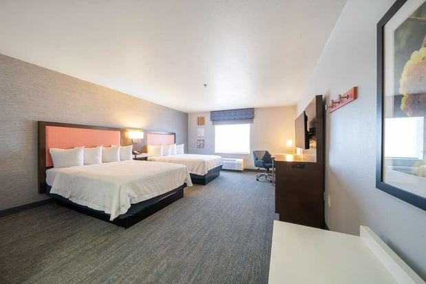 Images Hampton Inn & Suites Modesto-Salida