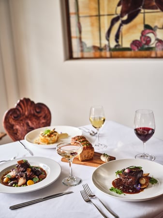 Images The Goldener Hirsch Restaurant