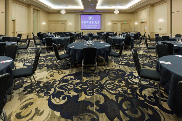 Images Crowne Plaza Portland-Downtown Conv Ctr by IHG