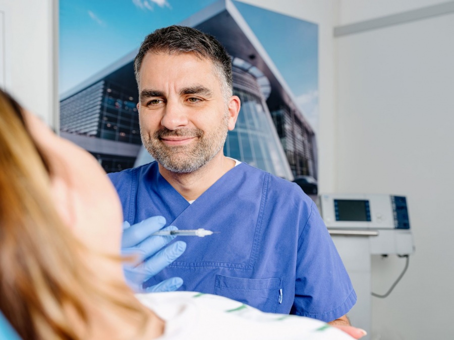 Dr. med. Tobias Kalt, Rotebühlstr. 127 b in Stuttgart