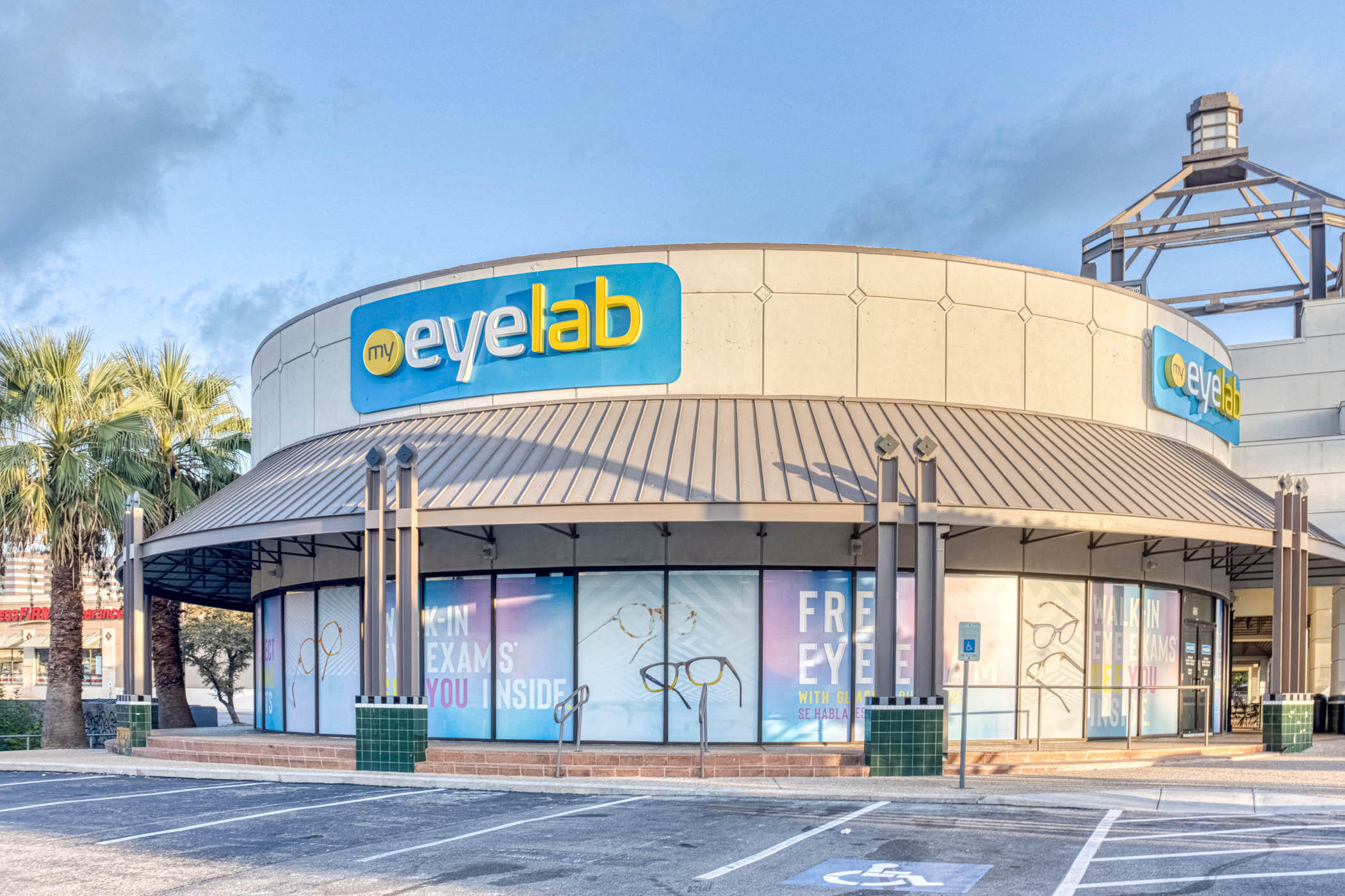 Storefront at My Eyelab optical store in San Antonio, TX 78216