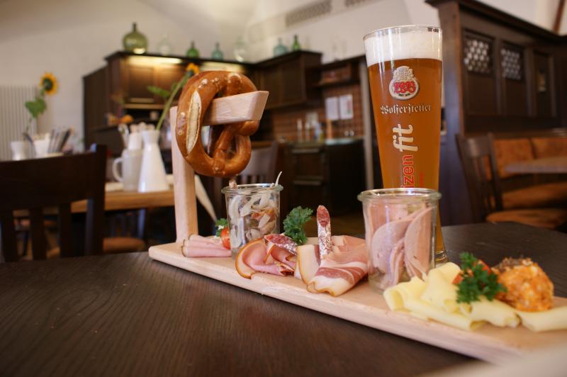 Klosterhof Asbach, Hauptstraße 50 in Rotthalmünster