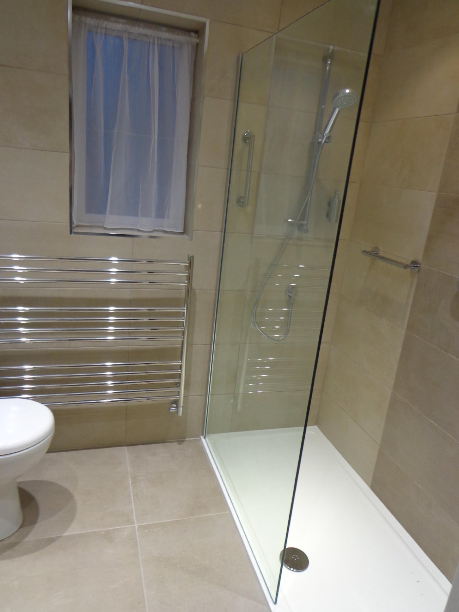 Lifestyle Bathrooms Ltd Stroud 01453 884167