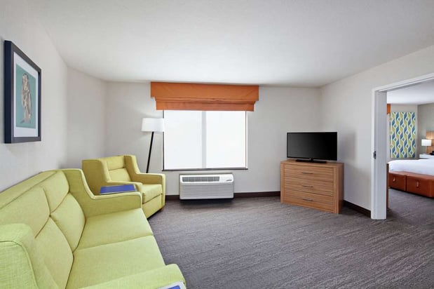 Images Hampton Inn & Suites Chino Hills