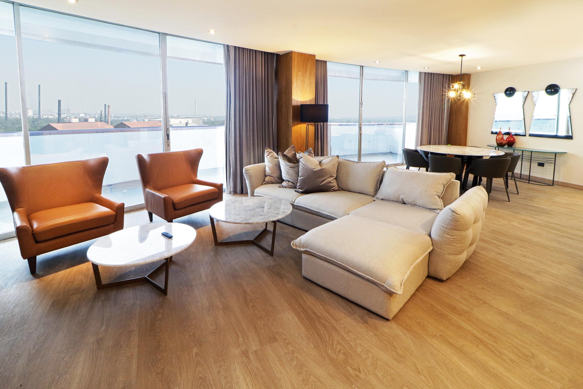 Images Holiday Inn Monterrey-Parque Fundidora by IHG