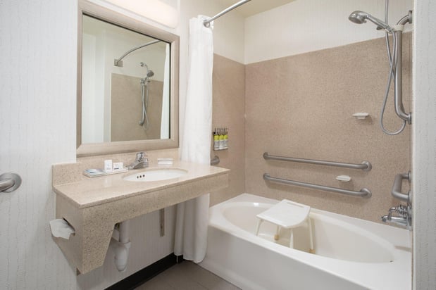 Images Holiday Inn & Suites Goodyear - West Phoenix Area by IHG