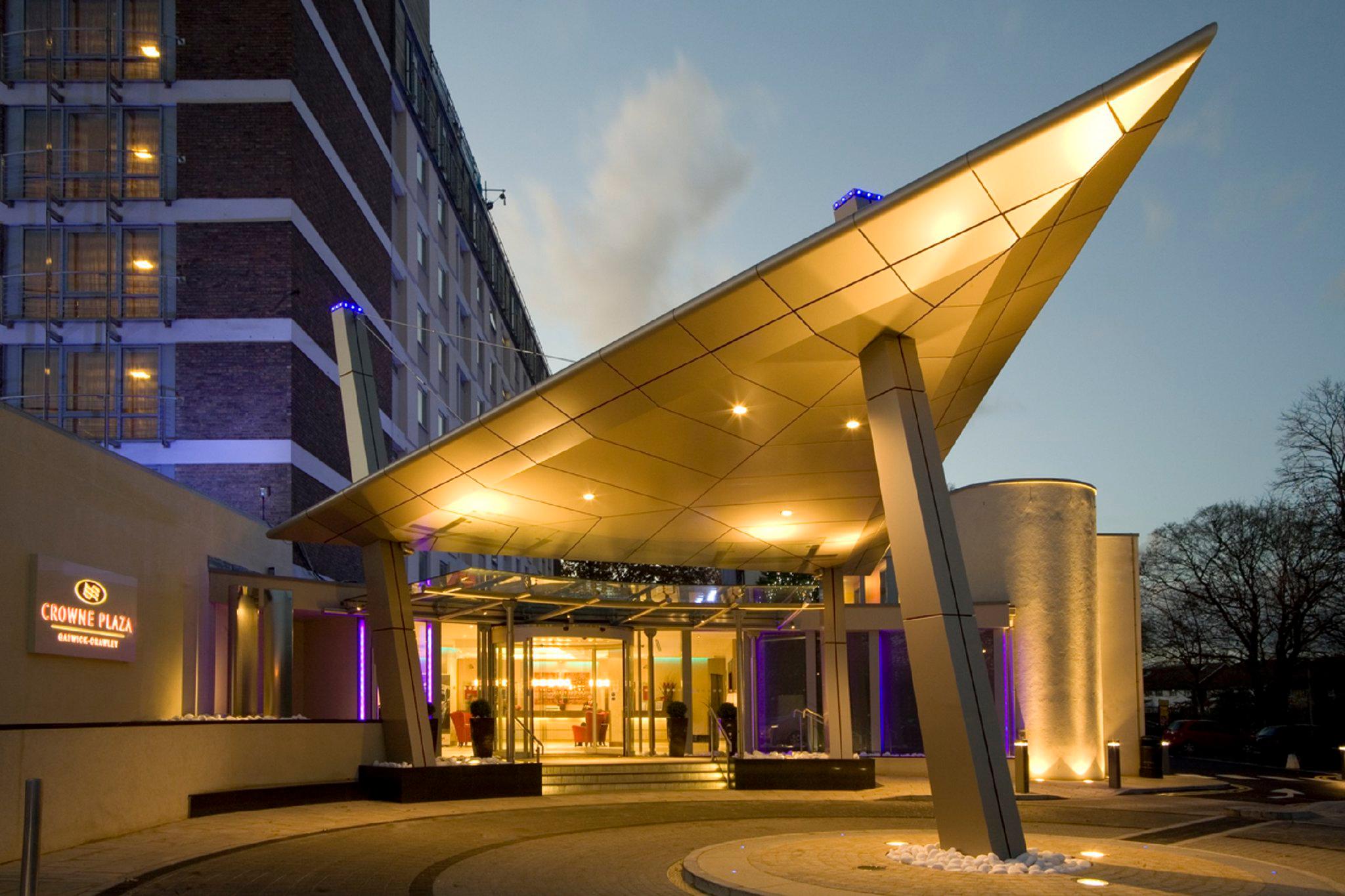 Crowne Plaza London - Gatwick Airport, an IHG Hotel Crawley 01293 608608