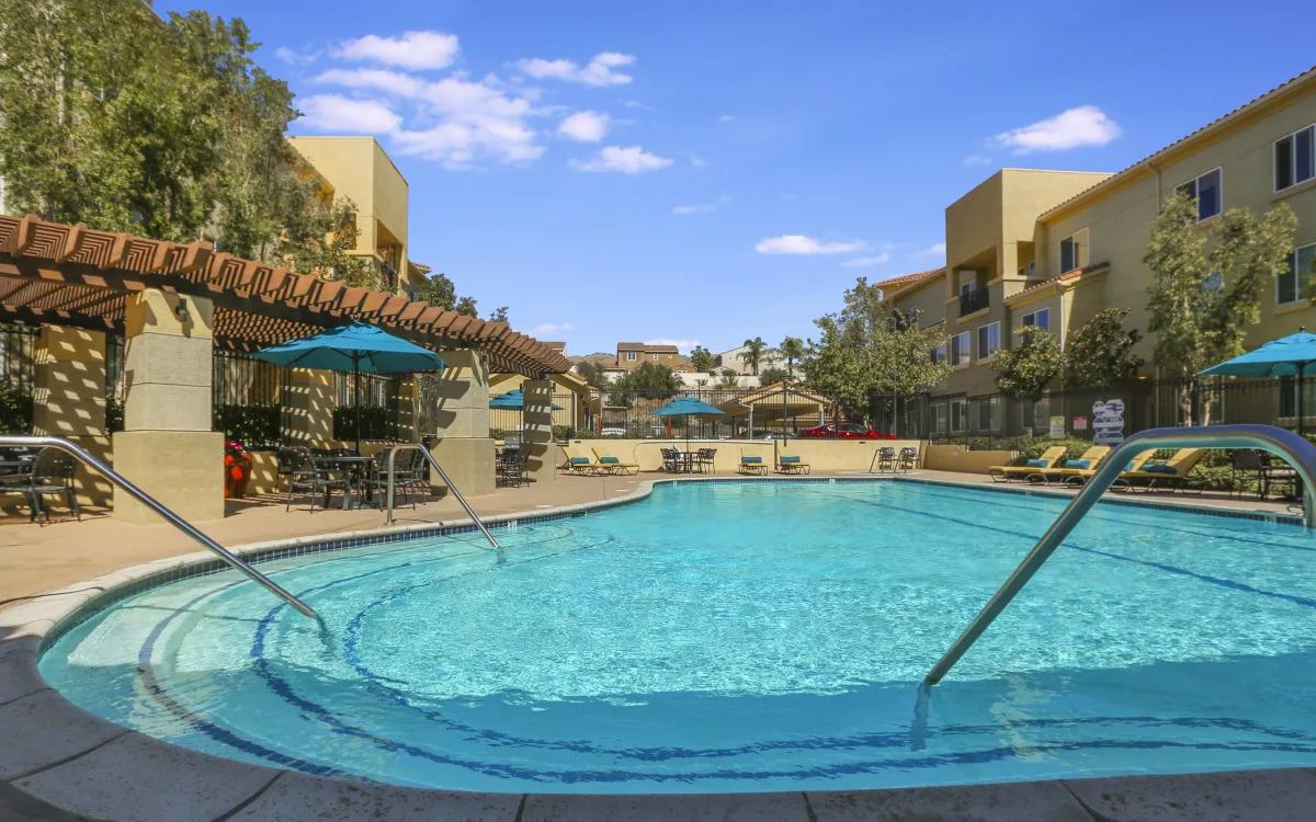 Pool at Tesoro Senior Apartments in Porter Ranch, CA 91326