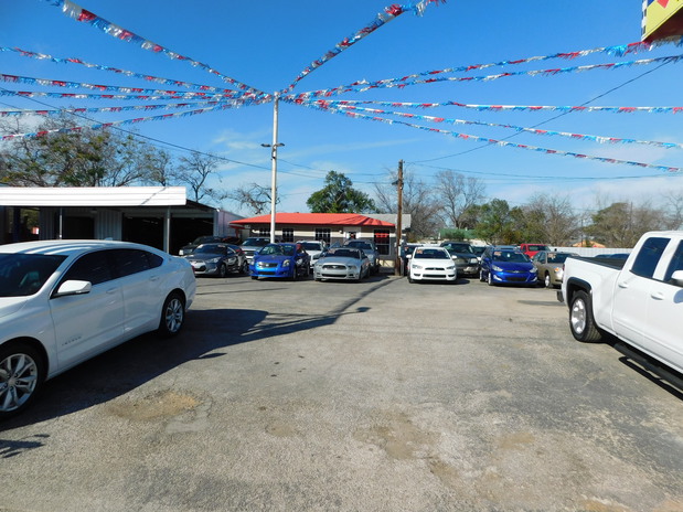 Images Mikeys Auto Sales
