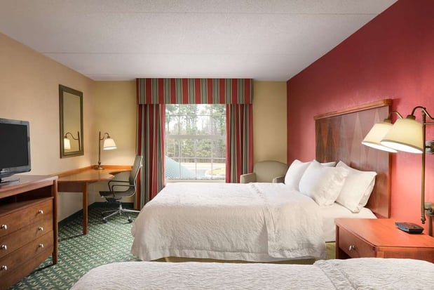 Images Hampton Inn & Suites Williamsburg-Central