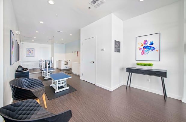 Images MAA 220 Riverside