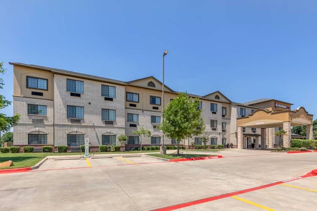 Images Best Western Plus Mansfield Inn & Suites