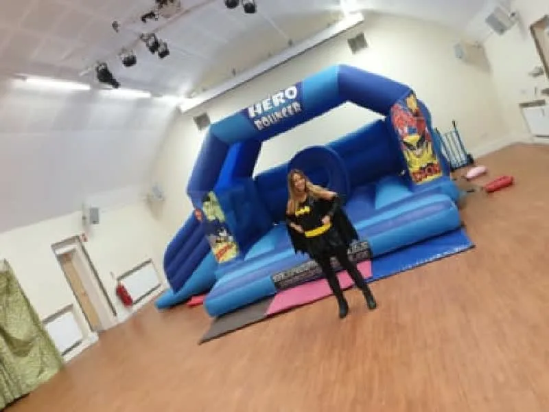 Images Top Banana Bouncy Castles