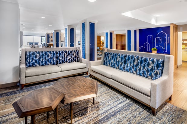 Images Holiday Inn Express & Suites Colorado Springs-First & Main by IHG