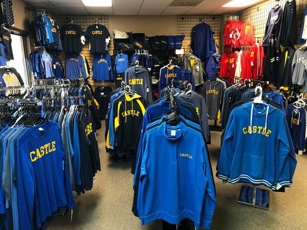 Images Castle Spirit Wear