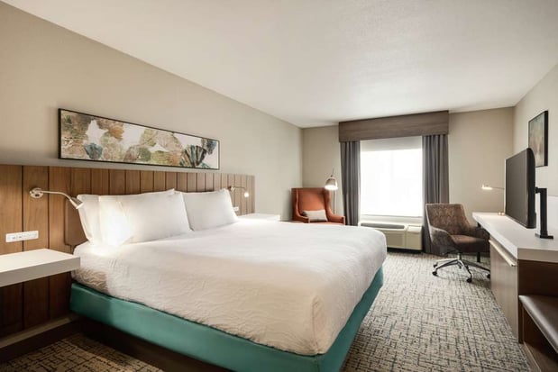 Images Hilton Garden Inn Dubuque Downtown
