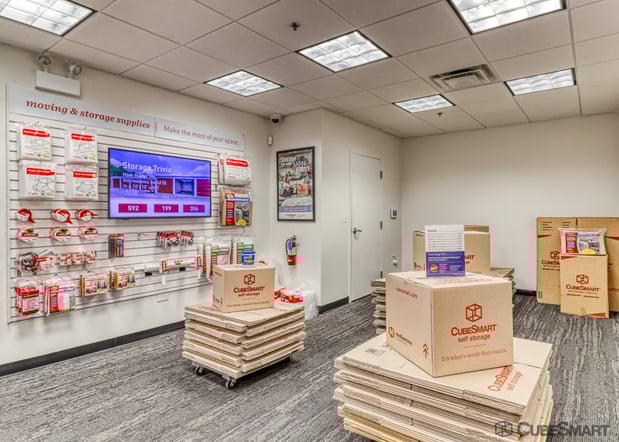 Images CubeSmart Self Storage