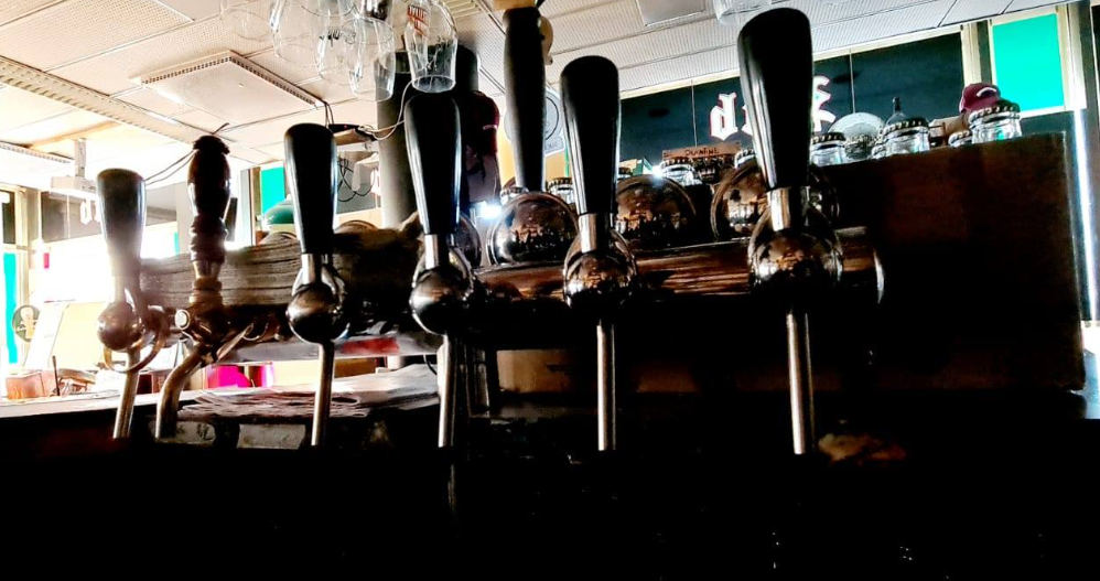 Images One Pint Pub
