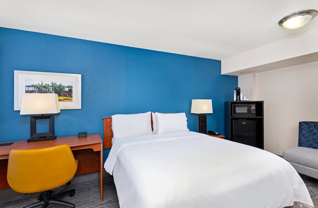 Images Holiday Inn Express Griffith Hall