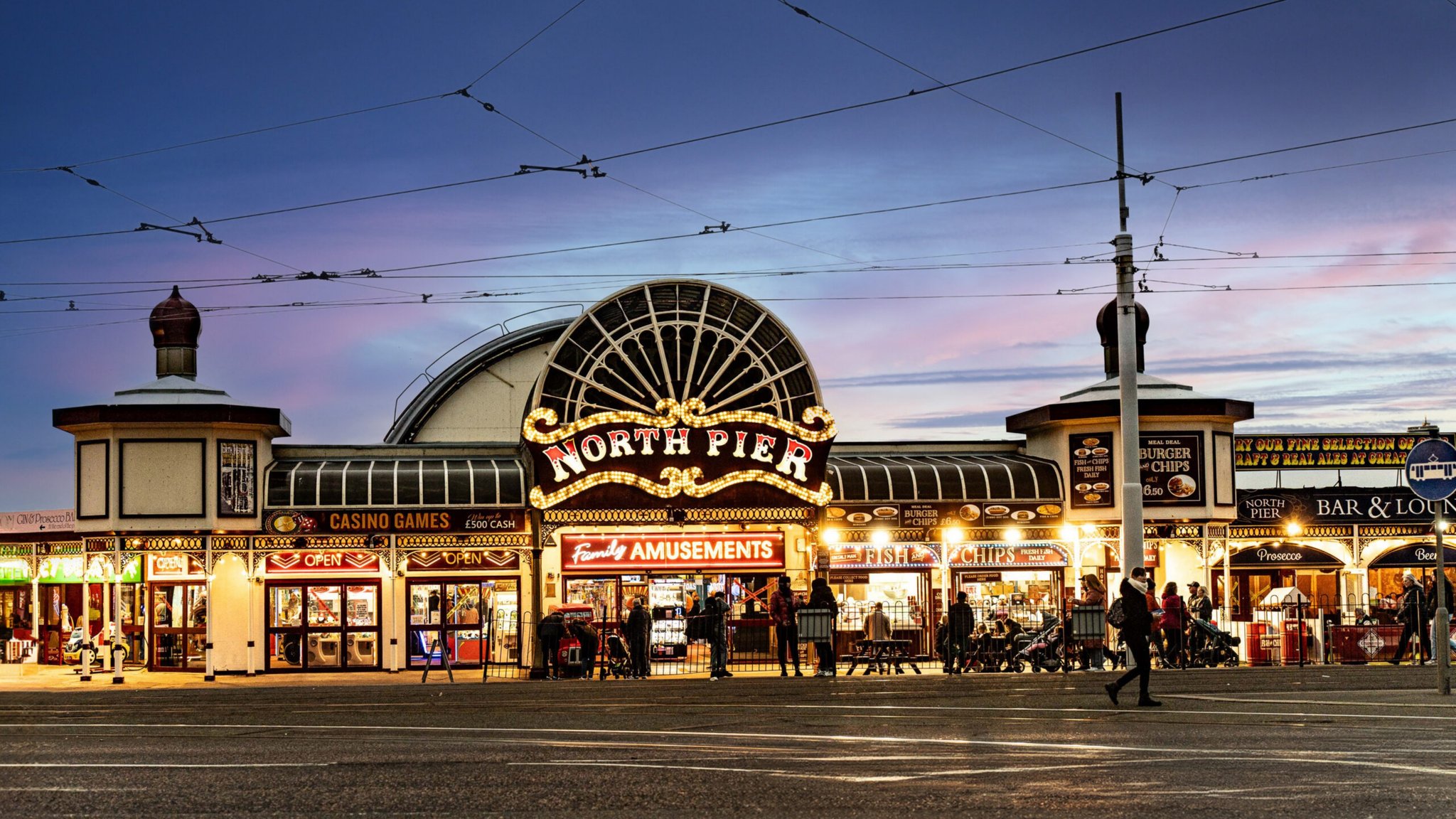 Images Holiday Inn Blackpool by IHG