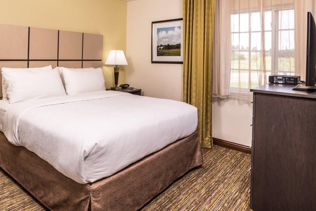 Images Candlewood Suites Kansas City Speedway by IHG