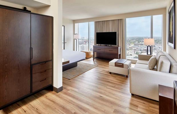 Images Embassy Suites by Hilton Nashville Downtown