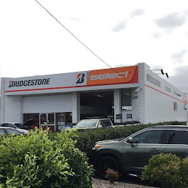 Images Bridgestone Select Tyre & Auto Mentone