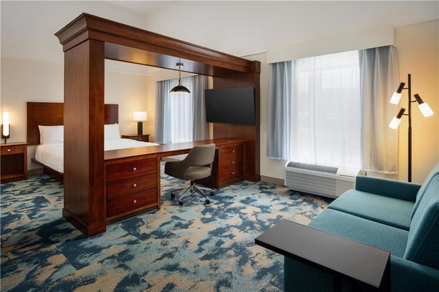 Images Hampton Inn & Suites Knoxville-Turkey Creek/Farragut