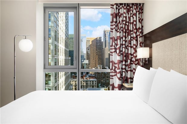 Images Hilton Garden Inn New York/Times Square Central