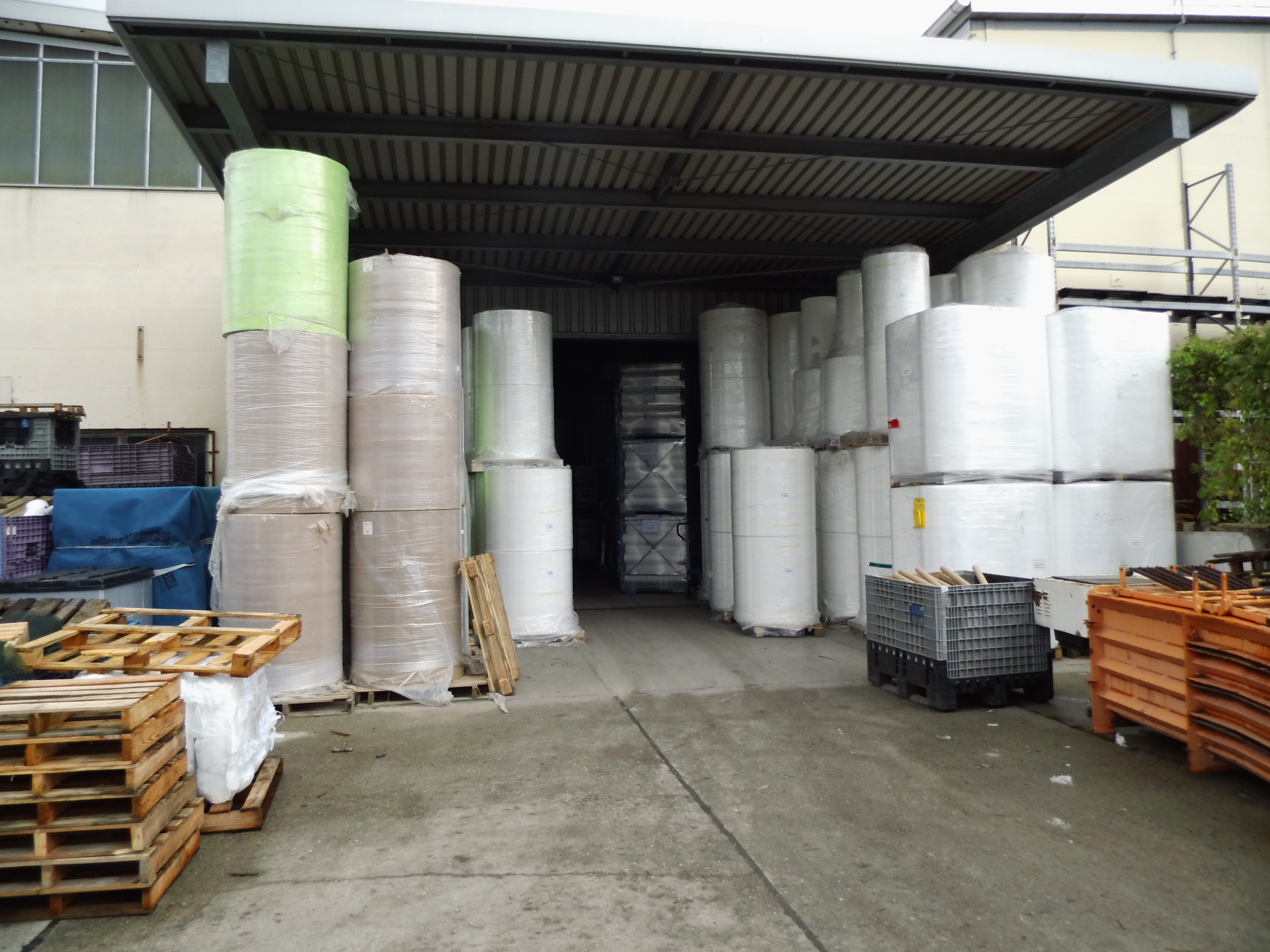 BCA VertriebsgmbH, Eitzenbergerstrasse 8 in Leobersdorf