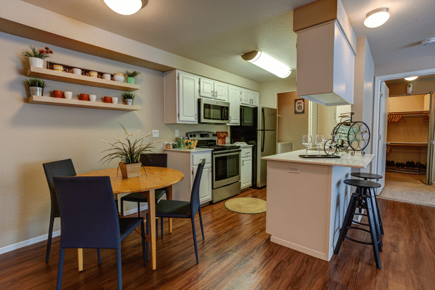 Images Commons at Dawson Creek Apartments