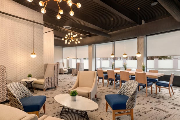 Images Holiday Inn Philadelphia Arpt-Stadium Area by IHG