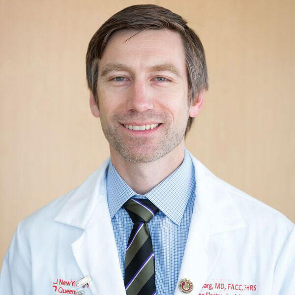 Seth Goldbarg, Medical Doctor (MD)