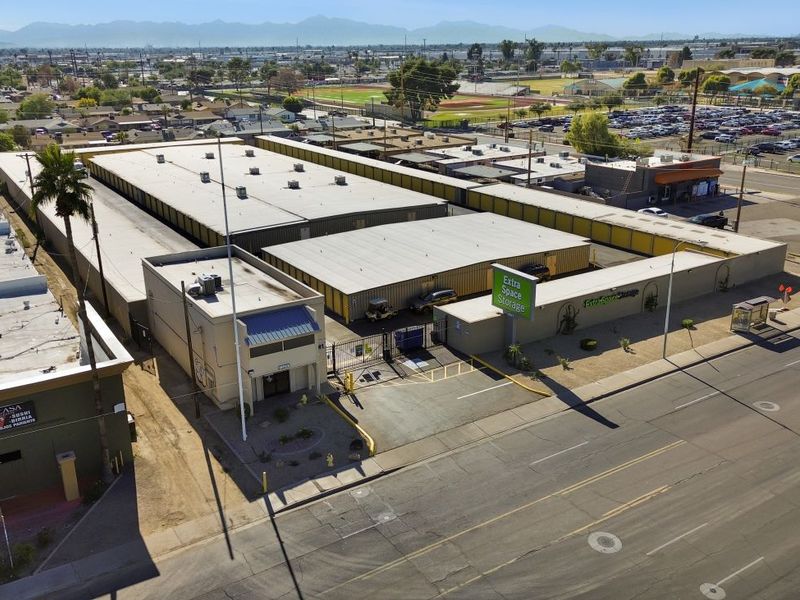 Extra Space Storage Image