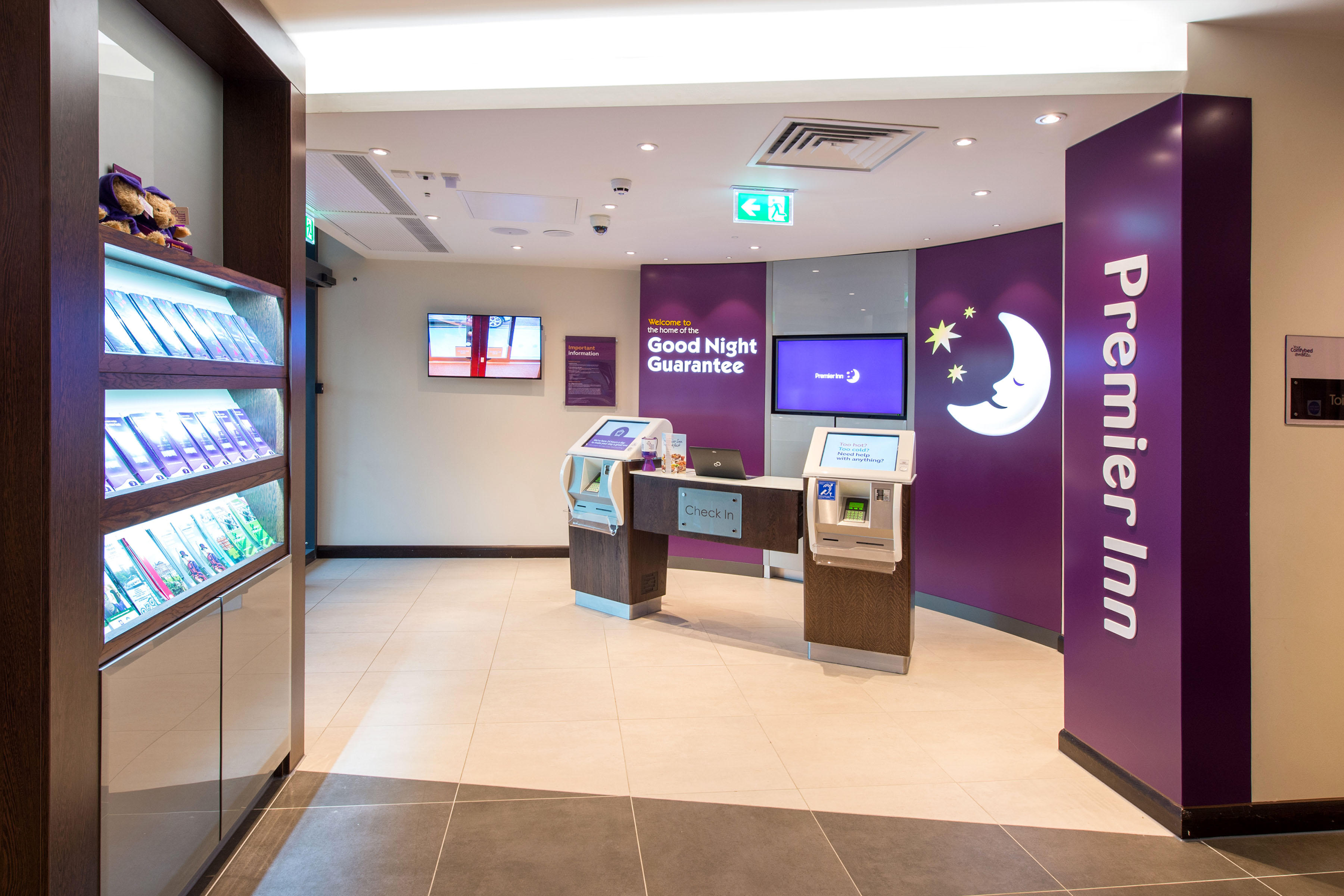 Maidenhead Town Centre Premier Inn Maidenhead Town Centre hotel Maidenhead 03333 219357