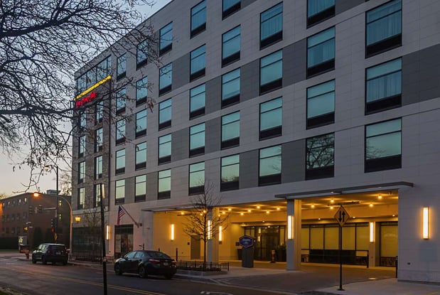 Images Hampton Inn Chicago North-Loyola Station