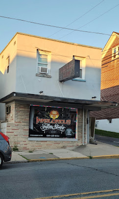 Inkglorious Tattoo Studio Image